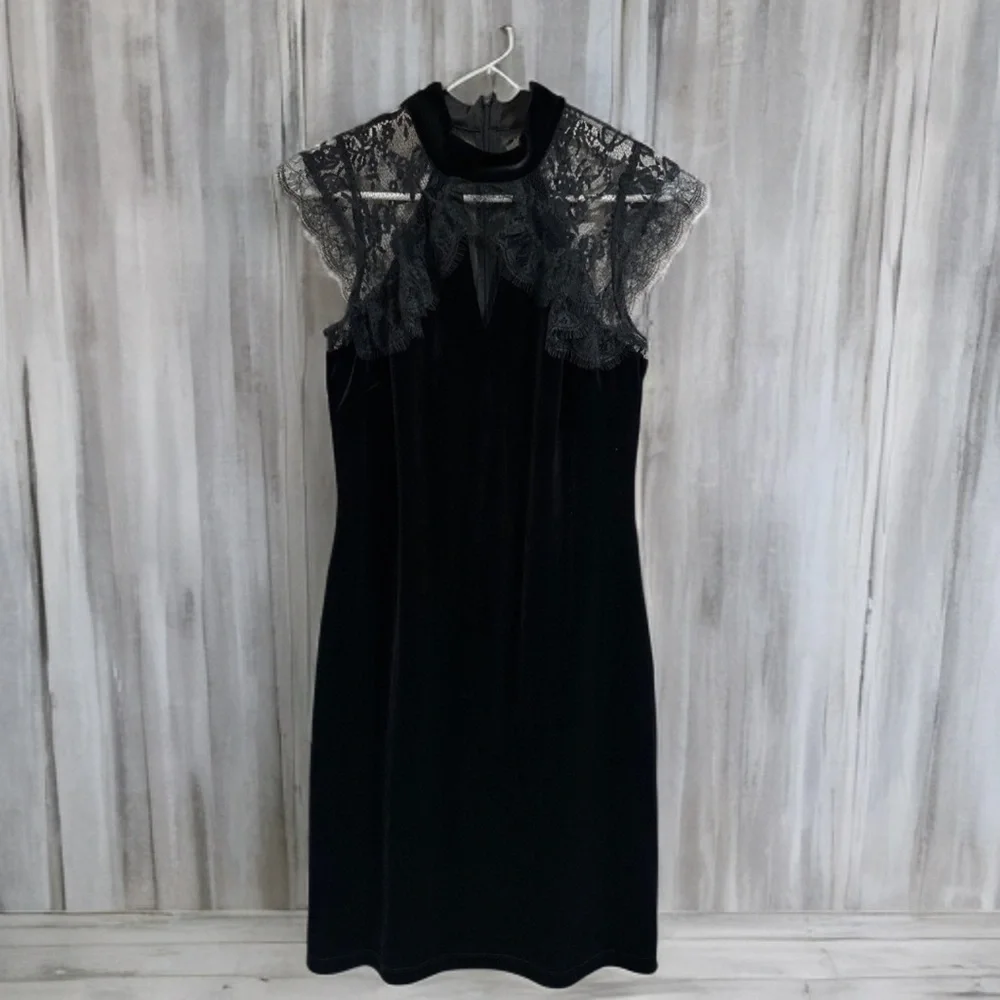 White House Black Market Black Velvet & Lace Veiling Evening Shift Dress Size 2